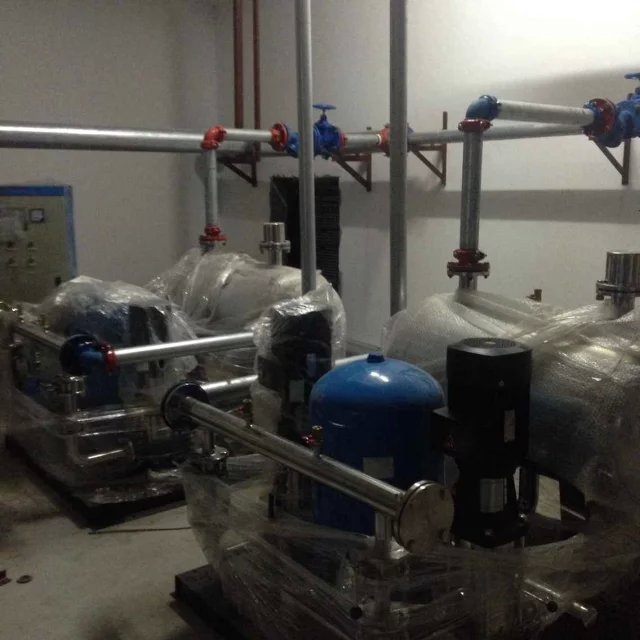 西藏日喀則萬(wàn)年實(shí)業(yè)有限公司采購(gòu)2.2KW、3KW兩用一備恒壓供水設(shè)備兩套